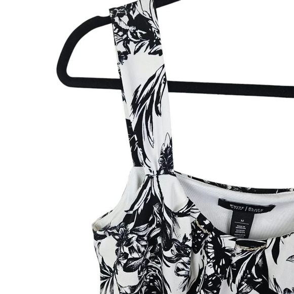 White House Black Market Tropical Print‎ Chain Detail Top Tank Size Medium - Picture 4 of 10
